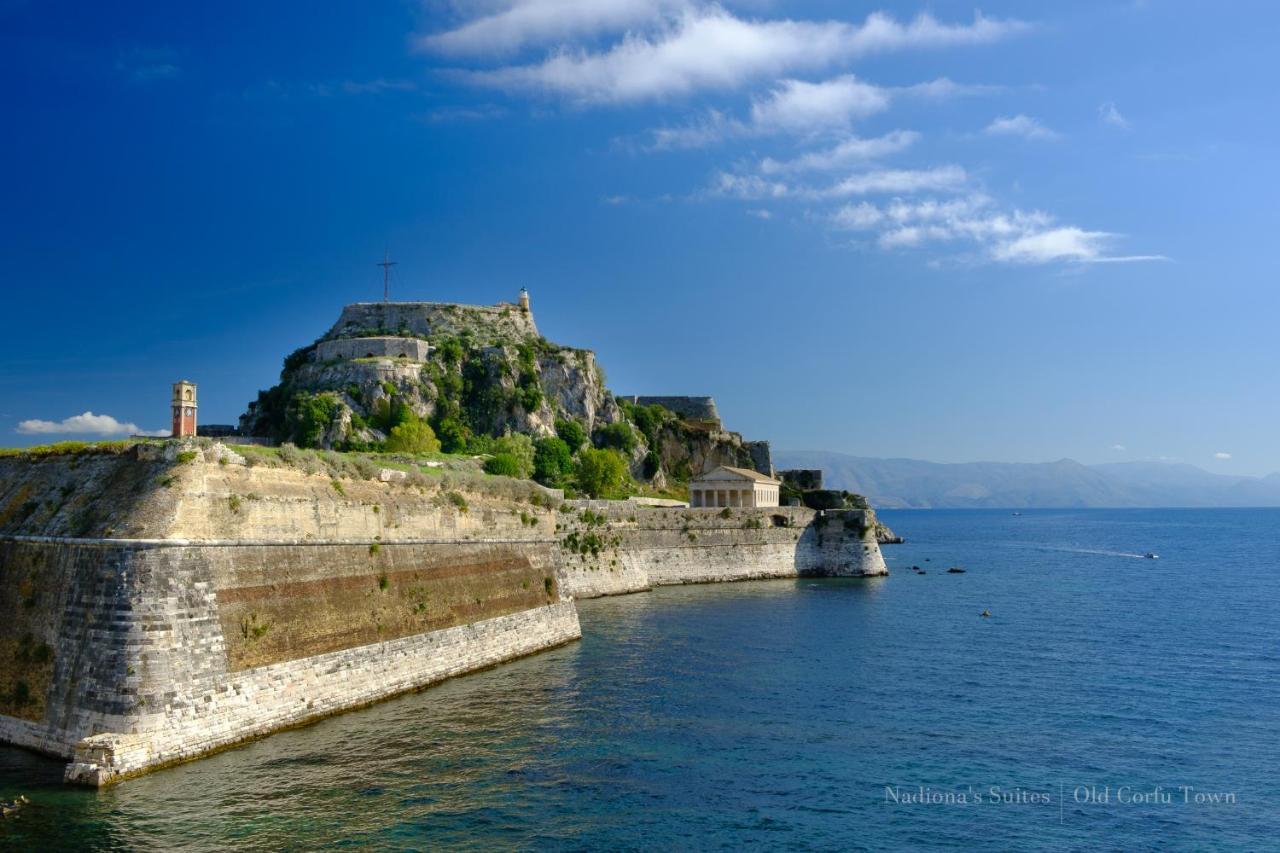 Old Town Gem - Elegant Guilford Apartment Corfu  Buitenkant foto